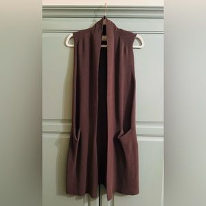 Aritzia Wilfred Cardigan Vest